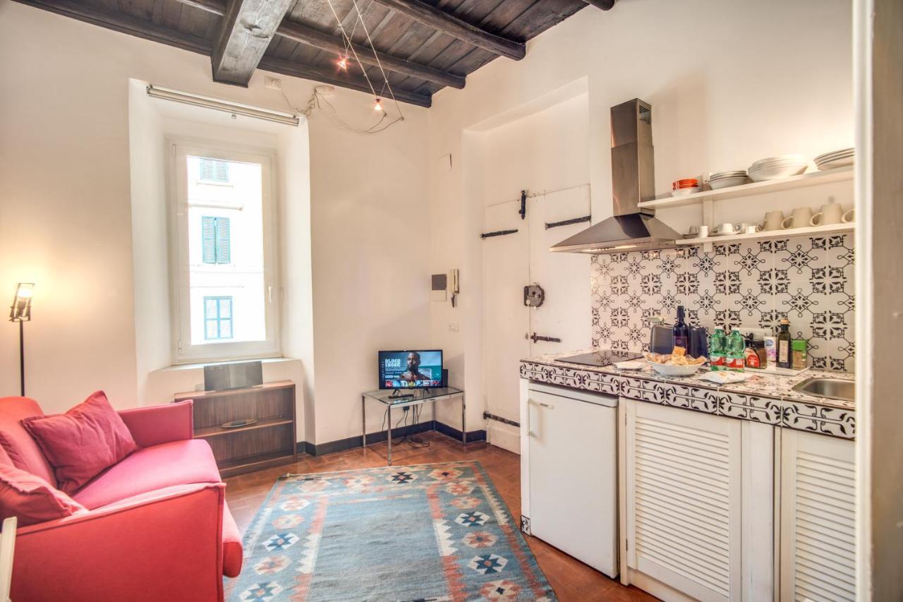 רומא Lovely Flat In The Heart Of Trastevere מראה חיצוני תמונה