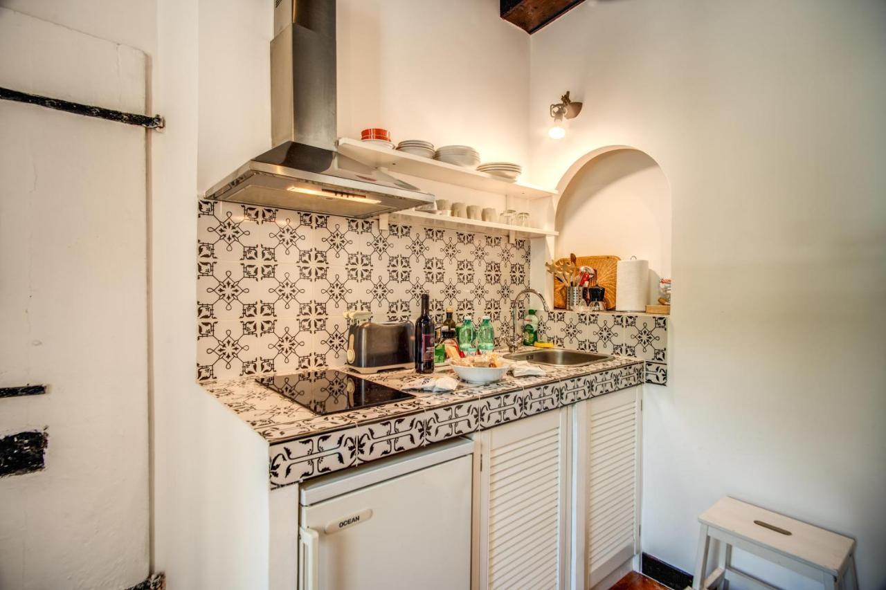 רומא Lovely Flat In The Heart Of Trastevere מראה חיצוני תמונה