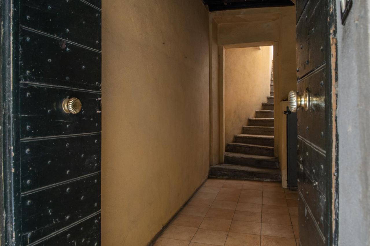 רומא Lovely Flat In The Heart Of Trastevere מראה חיצוני תמונה
